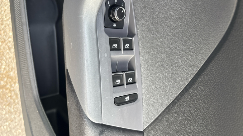 Volkswagen T-Cross 1.0 TSI 110 SEL 5dr DSG Petrol Estate